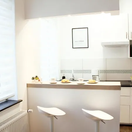 Secret Hideaways Cozystudio 2 Superior Apartment Mit Wifi Nahe Uni L Messe L Flughafen L Zoo Дуйсбург Экстерьер фото